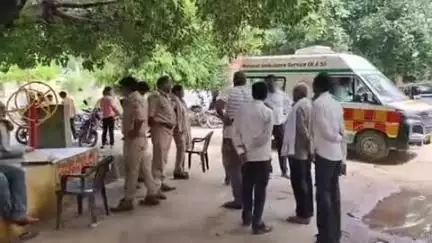 फर्रुखाबाद: ग्राम कोहनी नगला में करंट लगने से महिला की हालत बिगड़ी, डॉक्टर ने किया मृत घोषित, मायके पक्ष ने हत्या का लगाया आरोप
