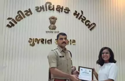 મોરબી: મોરબી જિલ્લા પોલીસ આયોજિત ચિત્ર, ઓડિયો, વીડિયો સ્પર્ધાના વિજેતાઓને ઇનામ વિતરણ કરાયાં