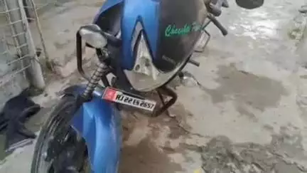 मारवाड़ जंक्शन: मारवाडजंक्शन रेलवे स्टेशन से चोरी हुई बाइक को जीआरपी ने पाली बोमादडा कच्ची सड़क मार्ग से बरामद किया