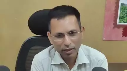 दमोह: सर्पदंश: झड़फूंक से बचकर जिला अस्पताल में लगवाएं टीका, जल्द जारी होगी सर्प विशेषज्ञों की सूची