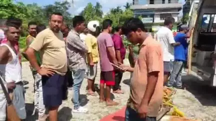 বঙাইগাঁও ভাগ: জৰুৰীকালীন সেৱা ১০৮ৰ জৰিয়তে ৰোগীক চিকিৎসালয়লৈ যোৱা সময়ত সাপ ওলোৱা ঘটনালৈ চহৰত চাঞ্চল্যা, আতংকময় পৰিস্থিতিৰ সৃষ্টি