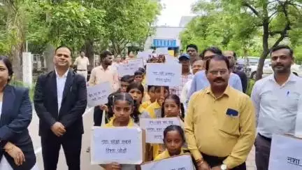 डही: नशा मुक्ति अभियान पर न्यायालय कुक्षी की मुख्य न्यायाधीश डॉ. आरती शुक्ला पांडे ने दिया संदेश