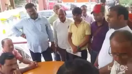 कुचायकोट: थाना परिसर में जनता दरबार लगा, भूमि विवाद के 15 मामलों पर सुनवाई हुई, 8 का निष्पादन किया गया