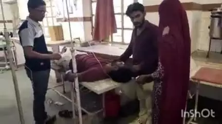 पोकरण: गोमट गांव में एक युवक ने घर में रखे कीटनाशक का किया सेवन, जिला अस्पताल लेकर पहुंचे परिजन