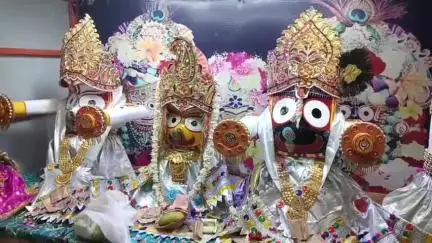 नाहन: 17वीं भव्य जगन्नाथ यात्रा के लिए तैयारियां जोरों पर, बड़ा चौक स्थित जगन्नाथ मंदिर में छप्पन भोग तैयार किए जा रहे हैं