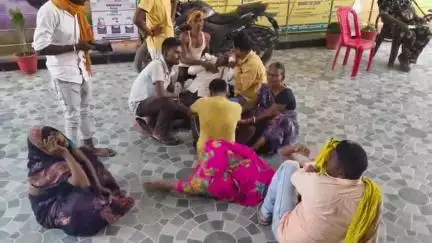 आरा: जयनगर के समीप भैंस को नहलाने गए किशोर की आहार में डूबने से हुई मौत, परिजनों की हालत हुई खराब