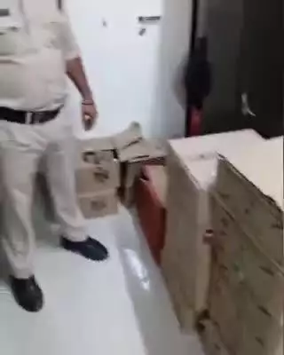 पनागर: परतला हनुमान मंदिर के पास कार से अवैध शराब की तस्करी करते आरोपी को 790 पाव के साथ किया गिरफ्तार