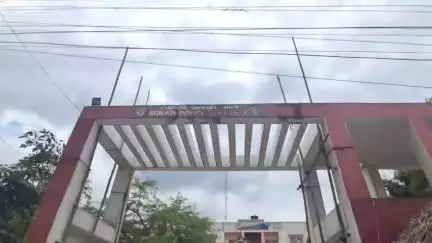 সোণাৰি: আলফা স্বাধীনৰ হৈ কাম কৰা আৰু ধন যোগান ধৰা ছয় অভিযুক্তক লৈ সদৰত জিলা অতিৰিক্ত আৰক্ষী অধীক্ষকৰ প্ৰতিক্ৰিয়া