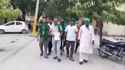 हसनपुर: हसनपुर तहसील पर भाकियू भानु के पदाधिकारी पहुंचे, अपनी मांगों को लेकर एसडीएम को सौंपा ज्ञापन