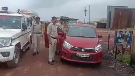 अभनपुर: कठिया मोड़ पर माउजर पिस्तौल के साथ दो आरोपियों को किया गया गिरफ्तार