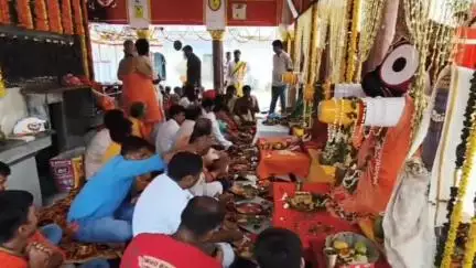 बोध गया: बोधगया के शंकराचार्य मठ से निकली पावड़ा यात्रा, बड़ी संख्या में श्रद्धालु हुए शामिल