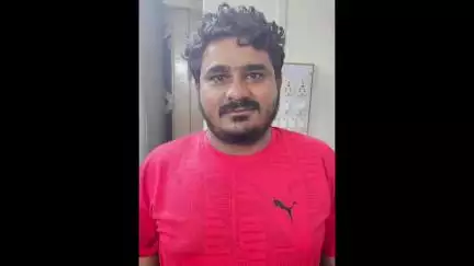 માળીયા: માળીયા મિયાણા પોલીસ મથકમાં નોંધાયેલ વિદેશી દારૂના ગુન્હામાં સંડોવાયેલ આરોપીને પાસા તળે જેલ હવાલે કરાયો