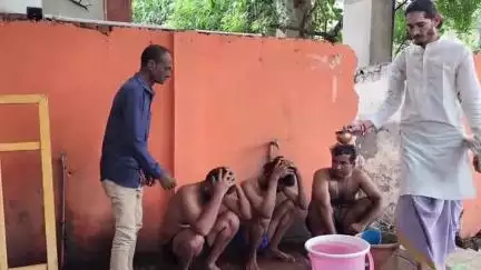 खंडवा नगर: खंडवा: महादेवगढ़ में मुस्लिम महिला ने तीन बेटों संग की घर वापसी
