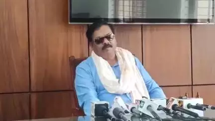 ಬೆಳಗಾವಿ: ಬೆಳಗಾವಿ ಪಾಲಿಕೆ ಮೇಯರ್, ಪಾಲಿಕೆ ಸದಸ್ಯರೊಬ್ಬರ ಸದಸ್ಯತ್ವ ರದ್ದು ವಿಚಾರ ರಾಜಕೀಯ ಪ್ರೇರಿತ: ನಗರದಲ್ಲಿ ಶಾಸಕ ಅಭಯ ಪಾಟೀಲ