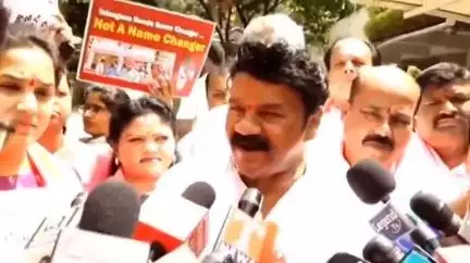 హిమాయత్ నగర్: అన్నపూర్ణ క్యాంటీన్ల పేరు మార్చడంపై GHMC కార్యాలయం వద్ద నిరసన తెలిపిన మాజీ మంత్రి తలసాని శ్రీనివాస్ యాదవ్