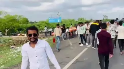 હળવદ: હળવદના નકલંકધામ-શક્તિનગર ખાતે અષાઢી બીજ તહેવારની વિવિધ ધાર્મિક કાર્યક્રમો સાથે ધામધૂમ પૂર્વક ઉજવણી કરાઇ