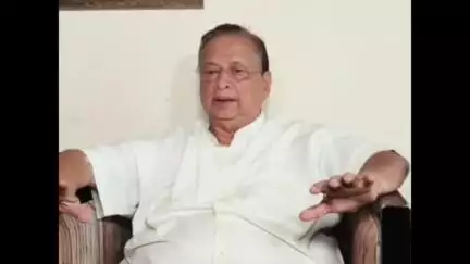 ଭୁବନେଶ୍ବର ମ୍ୟୁନିସିପାଲଟି କର୍ପୋରେସନ: ରଥଯାତ୍ରା ବିଭ୍ରାଟ ନେଇ ନୟାପଲ୍ଲୀ ବାସଭବନରେ ପ୍ରତିକ୍ରିୟା ରଖିଲେ ବରିଷ୍ଠ କଂଗ୍ରେସ ନେତା ତଥା ପୂର୍ବତନ ପିସିସି ସଭାପତି ନିରଞ୍ଜନ ପଟ୍ଟନାୟକ