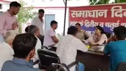स्याना कोतवाली परिसर में आयोजित थाना समाधान दिवस में केवल दो शिकायतें हुईं प्राप्त, मौके पर नहीं हुआ निस्तारण
