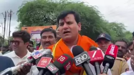 अमरावती: वडार समाजाला न्याय देण्याचा काम केलेला आहे ; आमदार रवी राणा यांची प्रतिक्रिया