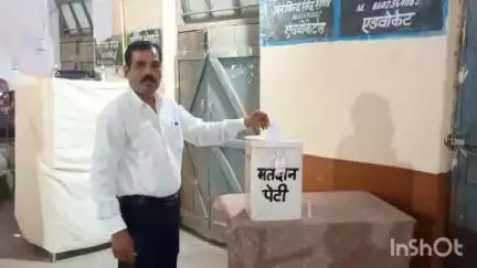 विदिशा नगर: शनिवार को जिला अभिभाषक संघ में निर्वाचन के लिए मतदान, दोपहर 2 बजे तक 50% वोटिंग