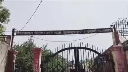 खुर्जा: जंहागीरपुर क्षेत्र में ट्यूबवेल से मोटर व तार चोरी के 2 आरोपियों को जेल में बिताई गई अवधि की सजा
