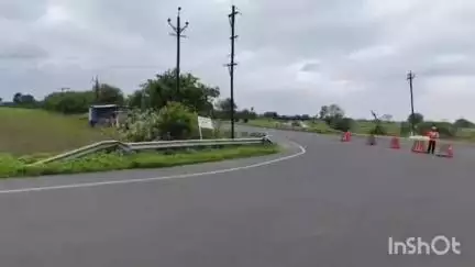 धार: धार जिले में भारी वाहनों के रास्ते बदले, इंदौर के अर्जुन बड़ोद में फ्लाईओवर का निर्माण जारी