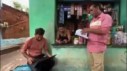 शिवपुरी: सिरसौद गांव में 70% फार्मर आईडी पूर्ण, राजस्व विभाग की अपील- शेष किसान जल्द आईडी बनवाएं
