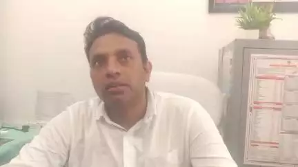 सिरौली गौसपुर: कस्बा इचौली के सेखाना मोहल्ले की महिला ने आशा बहू पर गाली देने का लगाया आरोप, सीएचसी अधीक्षक ने दी जानकारी
