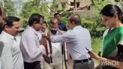 వన మహోత్సవం కార్యక్రమంలో భాగంగా   ఆర్ట్స్ అండ్ సైన్స్ డిగ్రీ అండ్ పీజీ కాలేజ్ ప్రాంగణంలోని మొక్కలు నాటిన ఎమ్మెల్యే