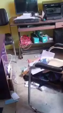 घाटमपुर: चवर गांव में गार्ड को तमंचे के बल पर बंधक बना कर महात्मा गांधी इंटर कॉलेज में लूटपाट की गई