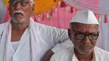 सोयगाव: सोयगाव खरेदी विक्री संघाच्या निवडणुकीसाठी आमदार अब्दुल सत्तार यांच्या विविध गावात सभा