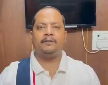 बाबा मसाननाथ मंदिर परिसर में सीवर का गंदा पानी बहने को लेकर कांग्रेस युवा अध्यक्ष ने नगर निगम को घेरा