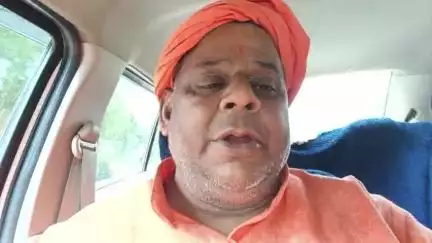 कार्रवाई नहीं तो दिनांक 5 जुलाई 2025 कलेक्ट परिषद में अनशन पर बैठेंगे विश्व हिंदू सेवा राष्ट्रीय सचिव जिम्मेदार मेडिकल कॉलेज देवरिया के प्रबंधक सीएमओ देवरिया जल्द से जल्द दोषियों पर हो करवाई नहीं तो आंदोलन