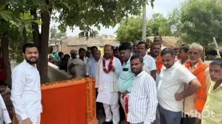 रामसनेही घाट: असेना गांव में जिला पंचायत के द्वारा निर्मित आरसीसी नाले का लोकार्पण जिला पंचायत सदस्य व भाजपा नेता ने किया