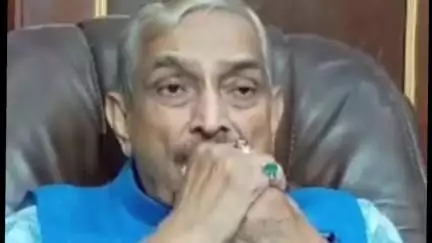 सिविल लाइन में कांग्रेस के वरिष्ठ नेता प्रमोद तिवारी ने पश्चिम बंगाल में लॉ स्टूडेंट के साथ हुए गैंगरेप पर जताया दुख