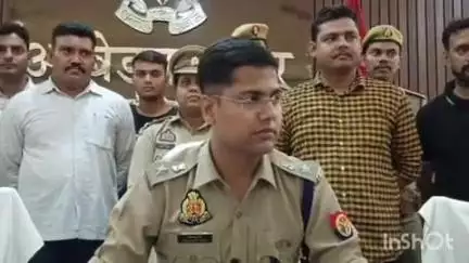 अकबरपुर: जिले में शादी समारोह में बाइक चोरी करने वाले गिरोह का भंडाफोड़, पुलिस ने 4 आरोपियों को किया गिरफ्तार, 15 बाइक बरामद