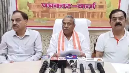 कानपुर: कानपुर में विश्व हिंदू परिषद के महामंत्री ने प्रेस वार्ता में कहा- देश नवोत्थान की ओर अग्रसर है