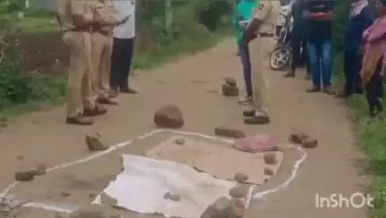 माढा: जाखले येथे शेतजमिनीच्या वादातून 56 वर्षीय व्यक्तीचा खून; सहा जणांना 30 जूनपर्यंत कोठडी
