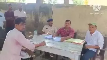 अलौली: अलौली थाना परिसर में जनता दरबार, दो जमीनी विवाद मामलों का हुआ निष्पादन
