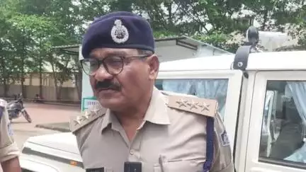 विदिशा नगर: करारिया थाना क्षेत्र के बाला बरखेड़ा गांव में कुछ लोगों ने एक युवक को पीट-पीट कर मार डाला