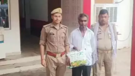 कर्वी: चौकी शिवरामपुर पुलिस टीम ने 1 अभियुक्त को 1 किलो 250 ग्राम सूखा गांजा के साथ किया गिरफ्तार