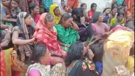 सिलाव: सिलाव थाना क्षेत्र के मितमा गांव में बिजली के करंट से एक व्यक्ति की घटनास्थल पर मौत