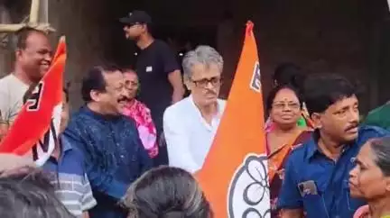 বারুইপুর: মল্লিকপুর গ্রাম পঞ্চায়েতের পেটুয়া থেকে প্রায় 100 জন BJP কর্মীর যোগ তৃণমূল কংগ্রেসে