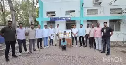 लातूर: लातूर शहरातील ९ घरफोड्या करणाऱ्या घरफोड्यास रेनापुर नाका परिसरातून अटक, एक लाख 80 हजाराचा मुद्देमाल केला जप्त