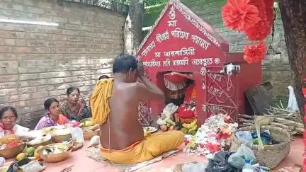 ময়ূরেশ্বর ২: কোটাসুরের দ্বারবাসিনী কালী মন্দিরে বিপত্তারিণী পূজার আয়োজন