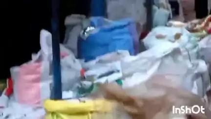 लातेहार: शहर की बीज दुकान में उमड़ी किसानों की भीड़, अच्छी फसल की जताई उम्मीद