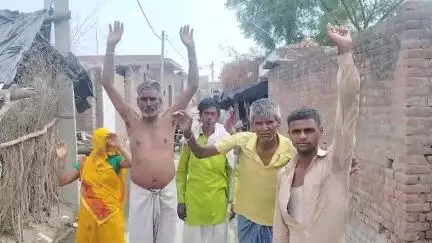 सहसवान: सहसवान ब्लॉक के गाँव मिचौना की मडहियाँ में सड़क पर गंदगी जल भराव से लोग परेशान, नहीं हुई कोई सुनबाई #jansamasya