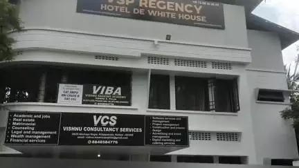 കൊല്ലം: കടപ്പാക്കടയില്‍ മകനെ വെട്ടിക്കൊന്ന് അച്ഛന്‍ ജീവനൊടുക്കി, മൃതദേഹത്തിന് ദിവസങ്ങളുടെ പഴക്കം
