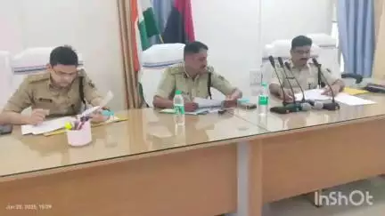 मुंगेर: पुलिस उपमहानिरीक्षक कार्यालय में मुंगेर क्षेत्रीय चयन पार्षद की बैठक आयोजित