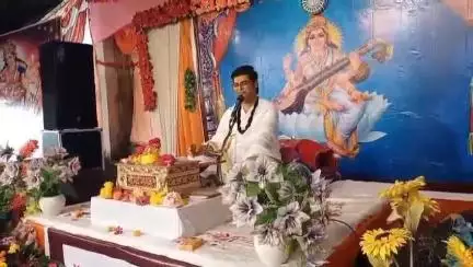लोहाघाट: मां भगवती मंदिर देवीधार में आयोजित श्रीमद् भागवत कथा का आयोजन जारी, कथा सुनने के लिए श्रद्धालु कई जगह से पहुंचे